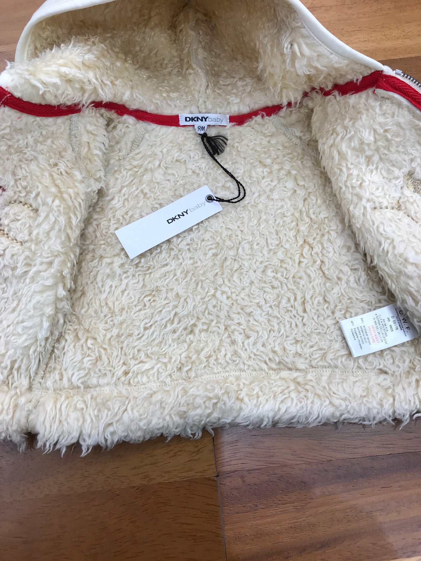 Montoncino dkny baby