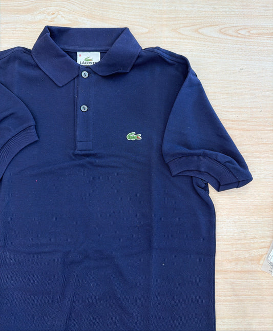 Polo Lacoste in cotone mezza manica con bottoncini e logo ricamato lateralmente unisex