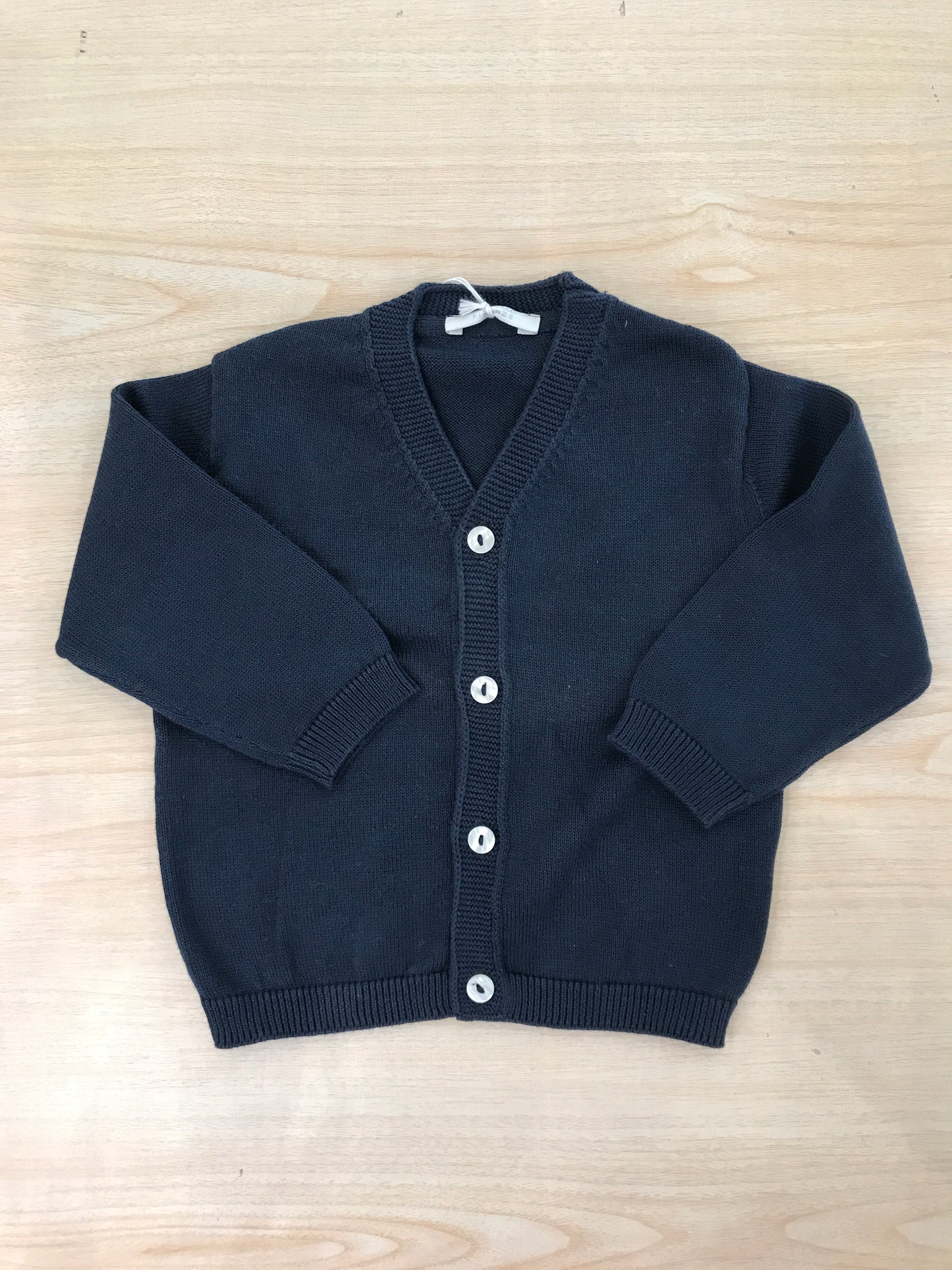 Cardigan Coccodè in filo blu scuro manica lunga con piccoli bottoncini
