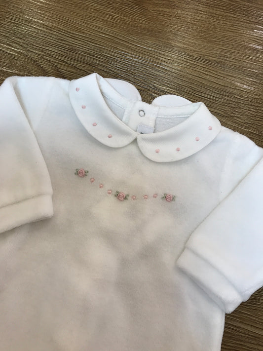 Tutina Pepecè intera in ciniglia bianca con piedini manica lunga con colletto con pois rosa con roselline sul corpetto