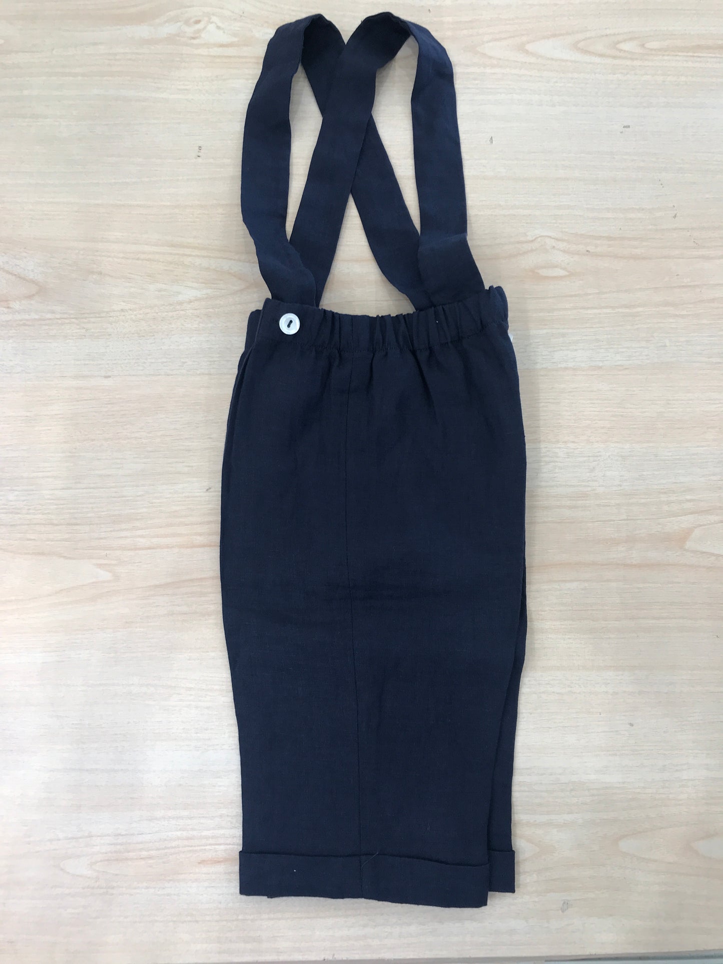 Pantalone Colibrì in lino lungo blu scuro con bretelle