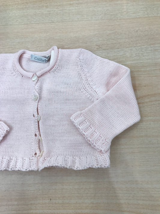 Cardigan Colibrì in filo rosa chiaro con piccoli bottoncini smerlato