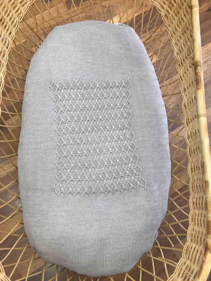 Coperta Le Dodò in lana tortora con lavorazione di punto gambero e punto smock al centro rosa