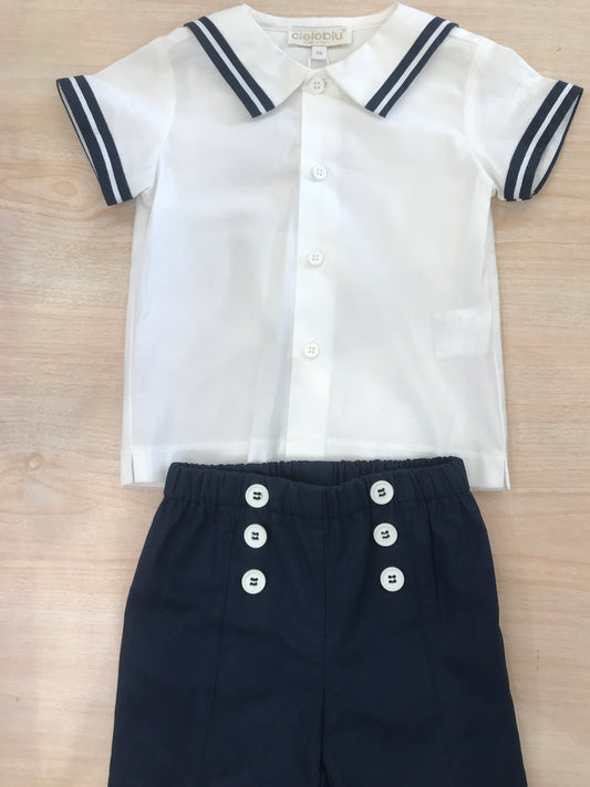 Completo Cielo Blu in cotone camicia mezza manica dal profilo blu a righe con bermuda blu scuro con bottoncini