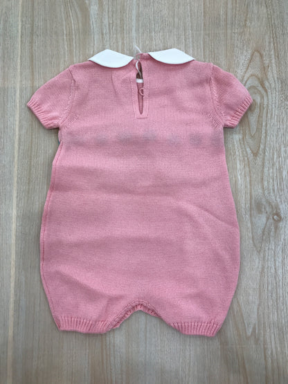 Pagliaccetto Baby Lord in filo rosa e fiocco verde con passanastro